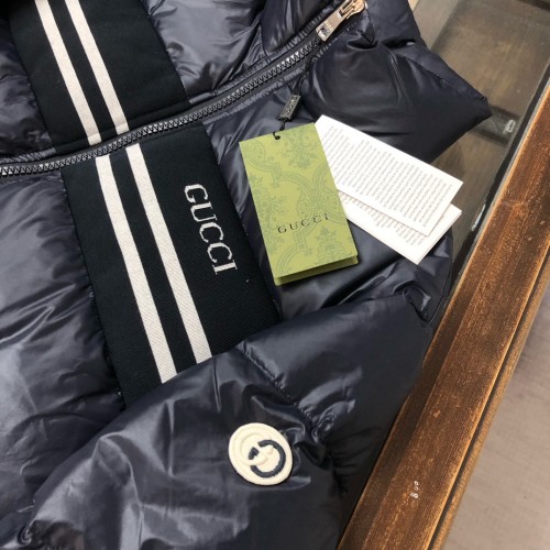 구찌 남여공용 패딩 1759139888